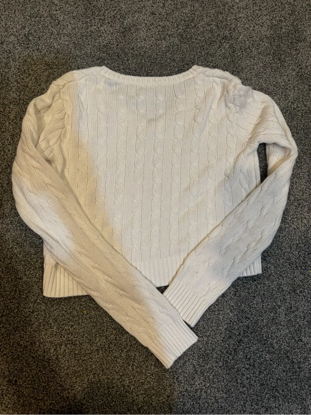 John Galt v neck cropped white sweater